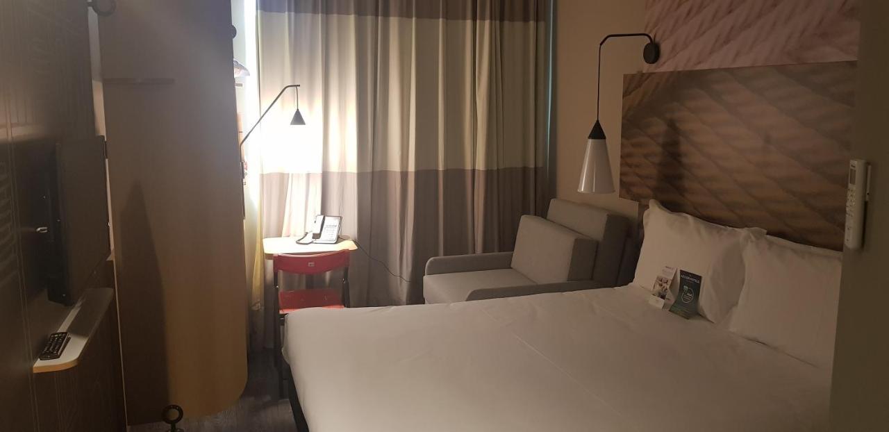 Ibis คาร์ลอส บาร์โบซา ภายนอก รูปภาพ