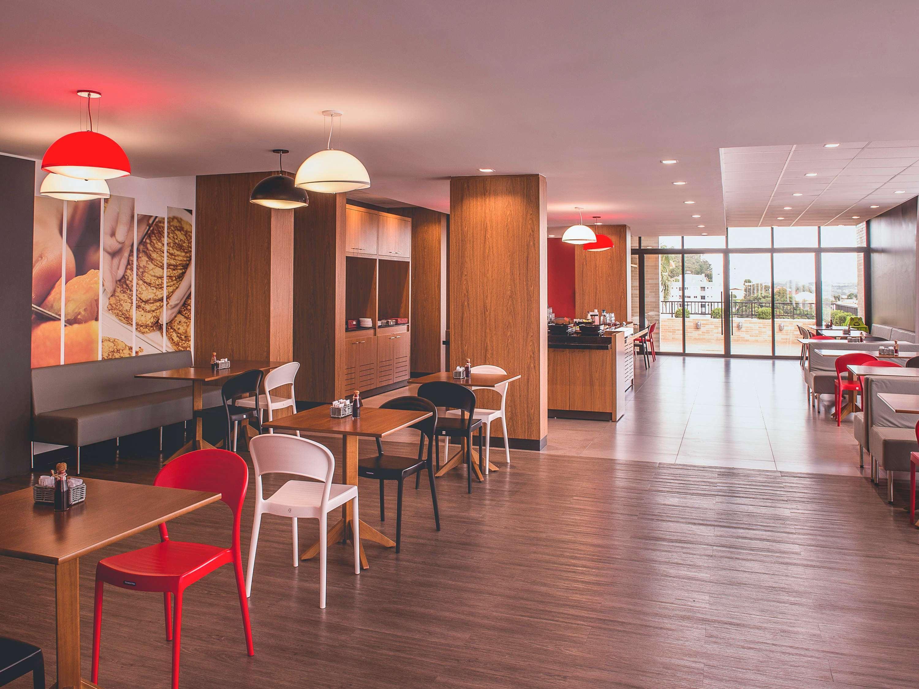 Ibis คาร์ลอส บาร์โบซา ภายนอก รูปภาพ